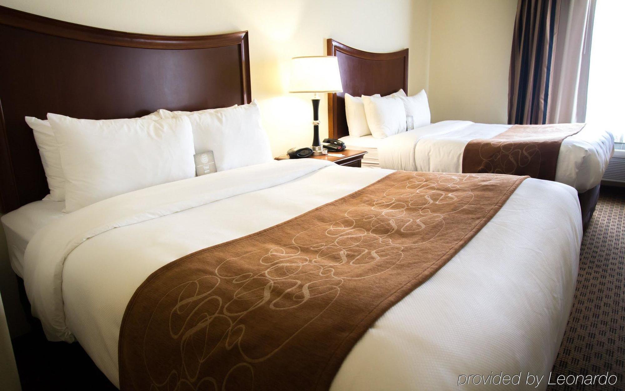 Comfort North - Stone Oak Hotel