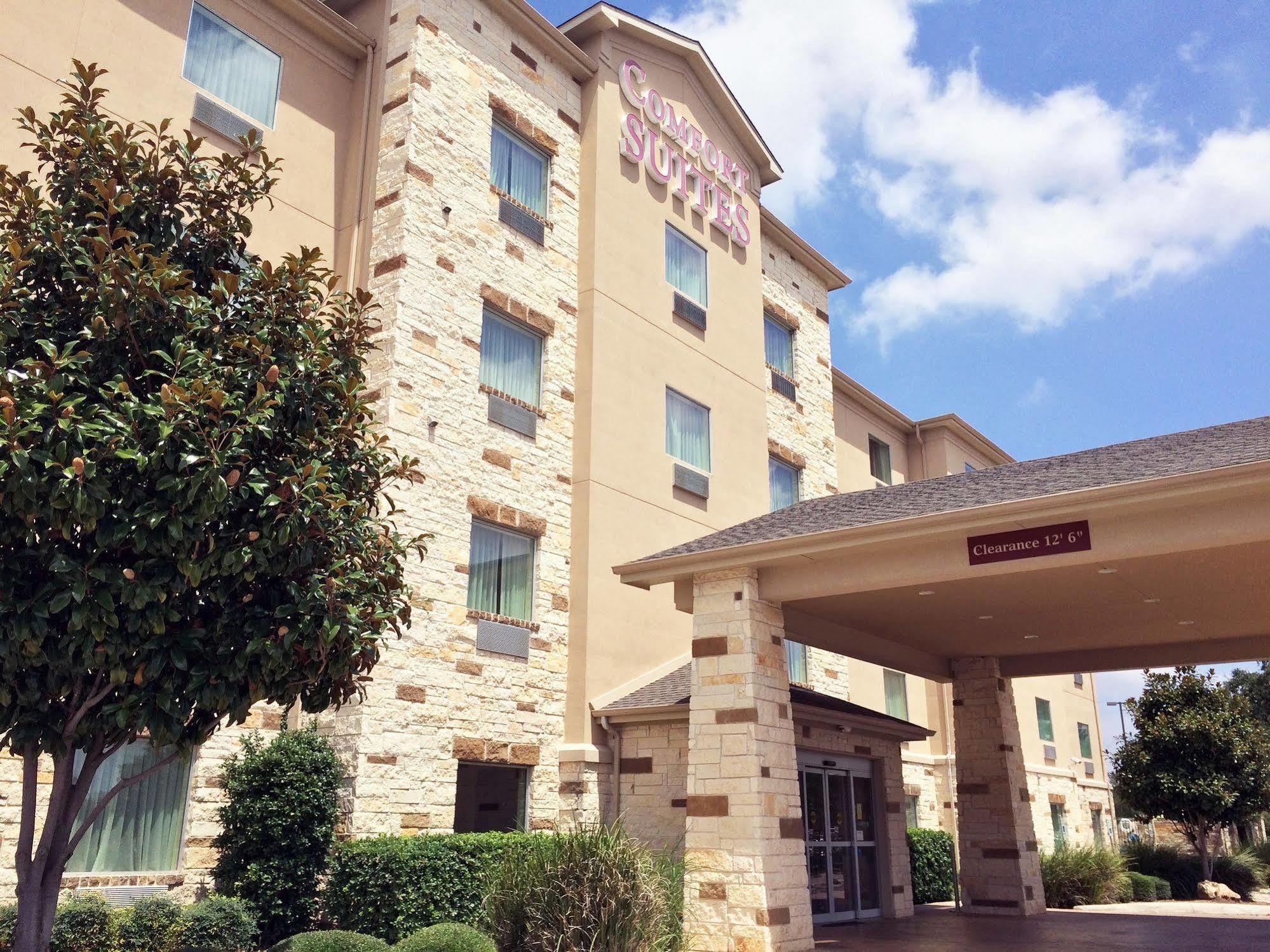 Hotel Comfort North - Stone Oak San Antonio