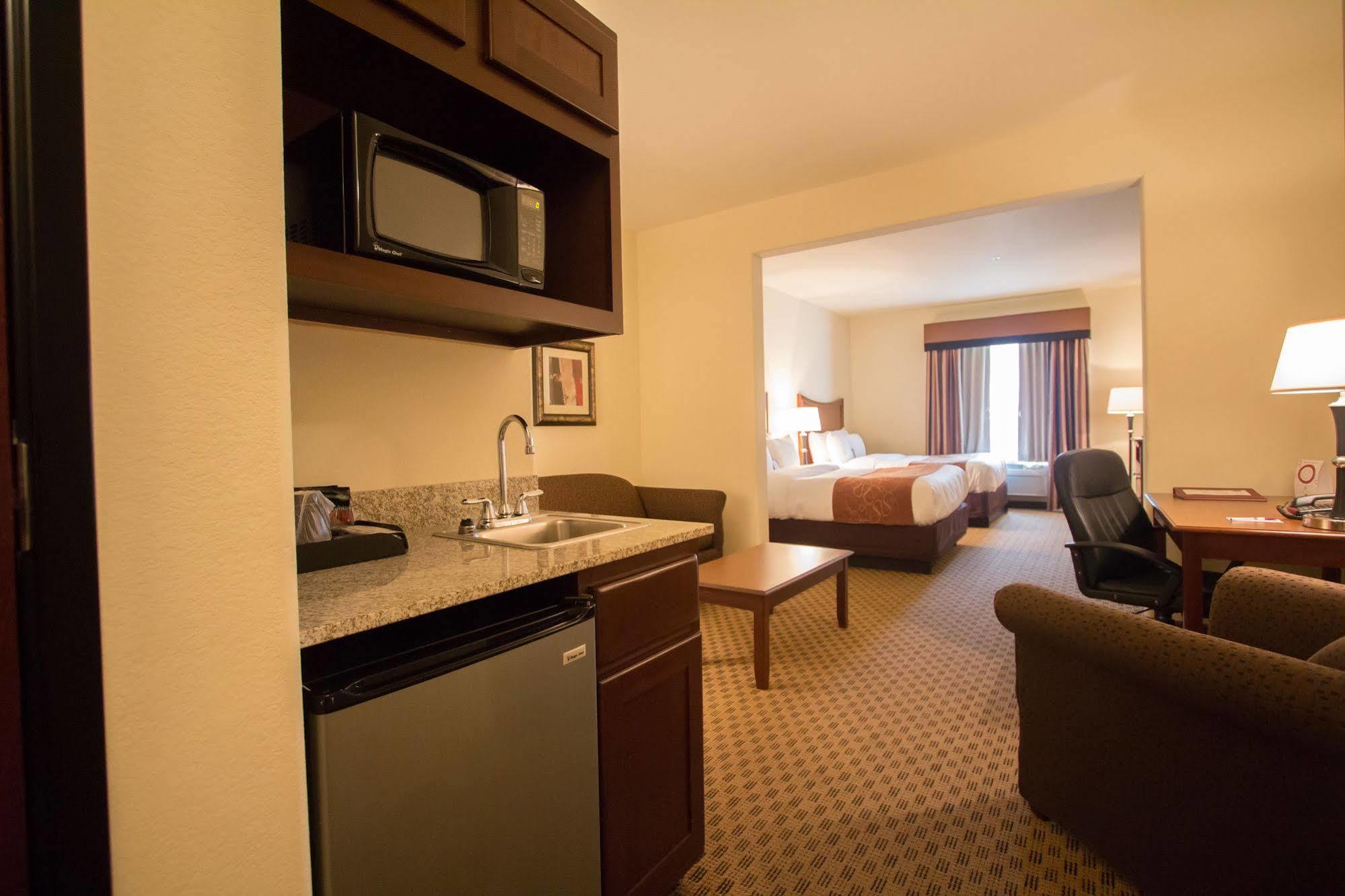 Comfort North - Stone Oak Hotel San Antonio